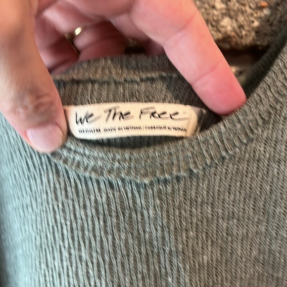 Free people top - Picture 4 of 5